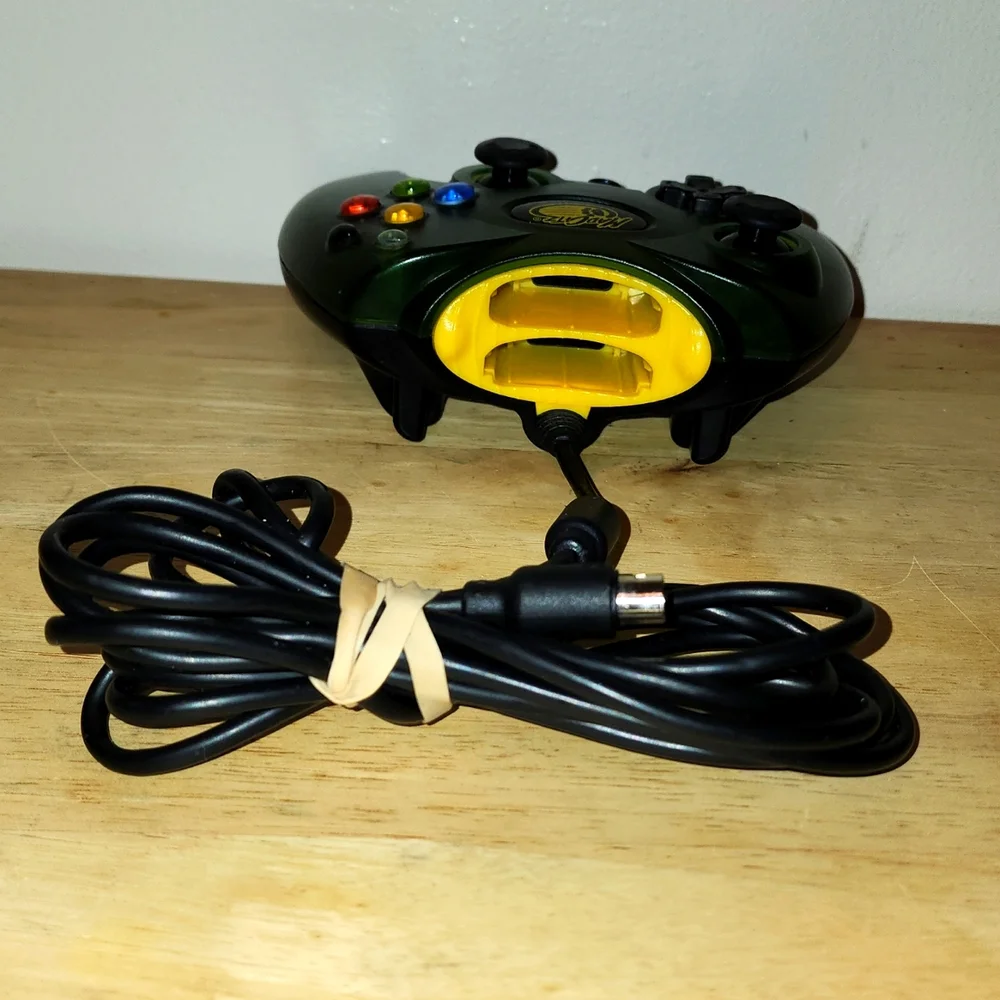 Mad Catz Green Wired Controller For Original Xbox #4516 - Picture 5 of 5